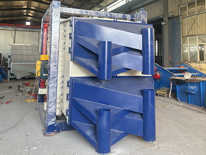 Square Swing Screen